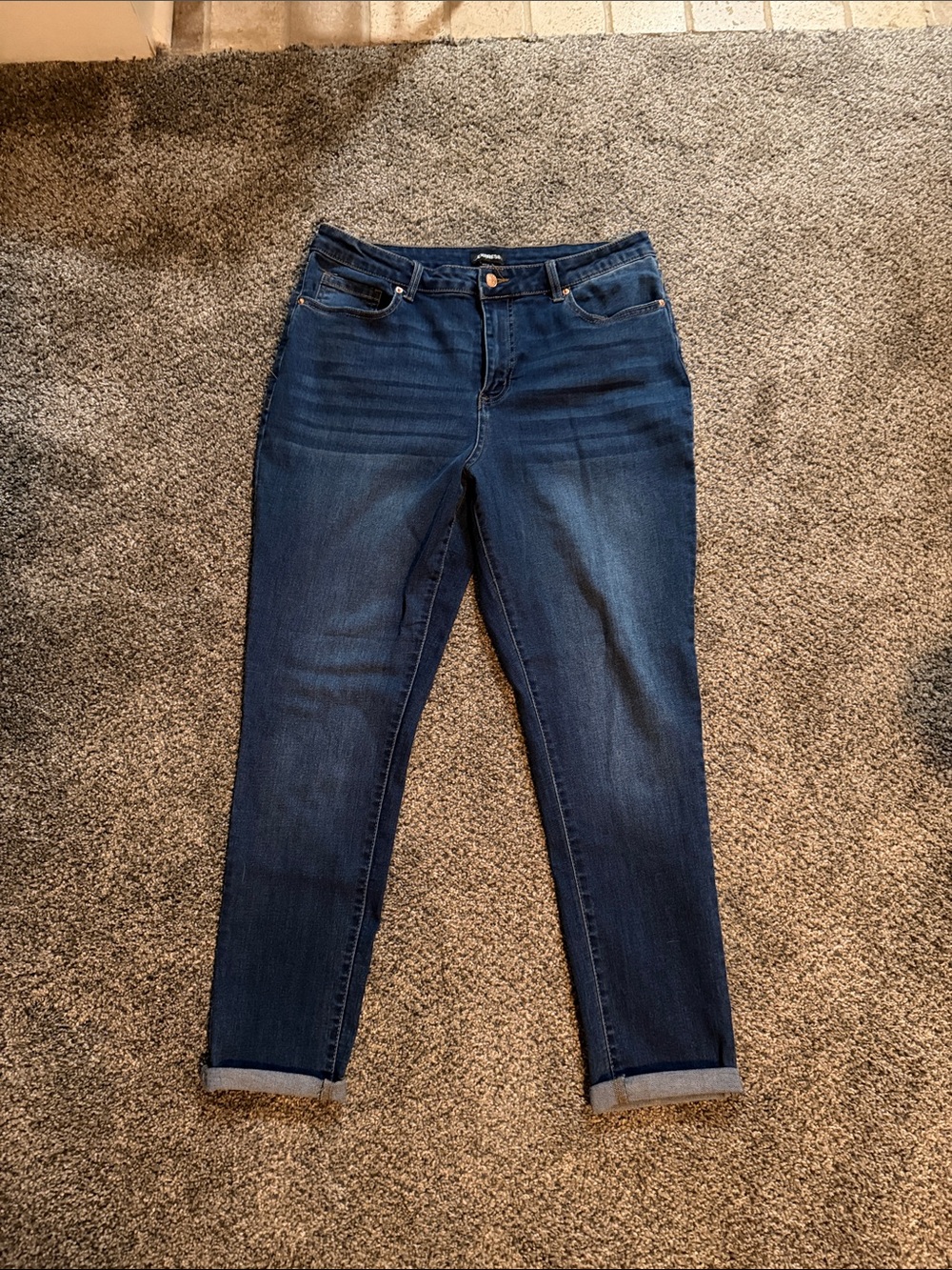 NWOT Express stretch skinny jeans